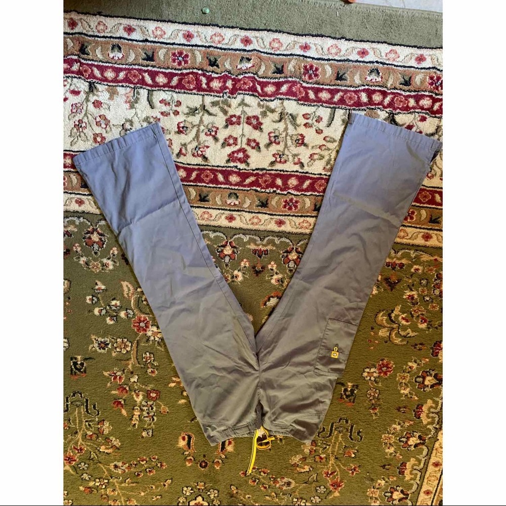 Scrub pants